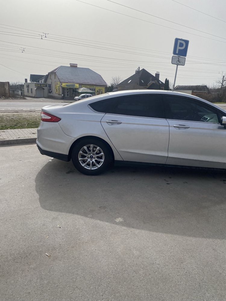 Ford Fusion 2.5 2016