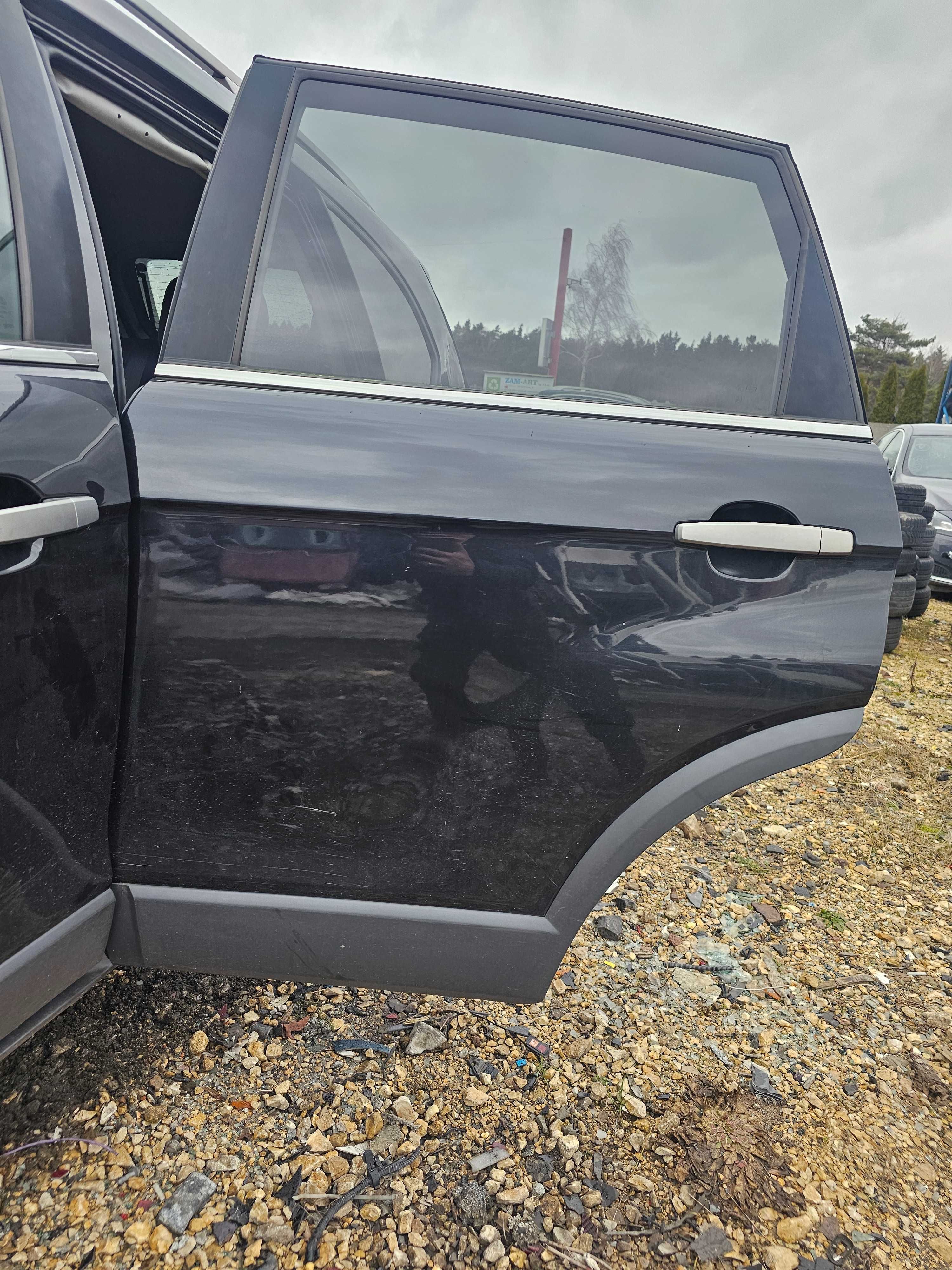 Chevrolet Captiva Lift Drzwi Lewe Tylne Tył Lewy GAR Czarne