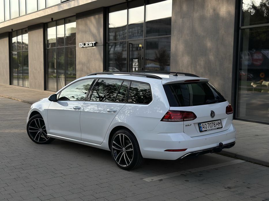 Volkswagen Golf 2017 дизель 2.0 універсал