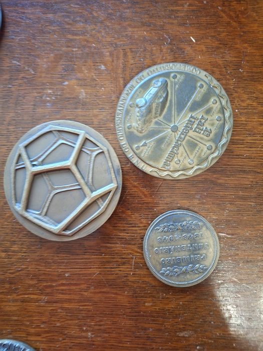 33 Medalhas antigas banco de Portugal