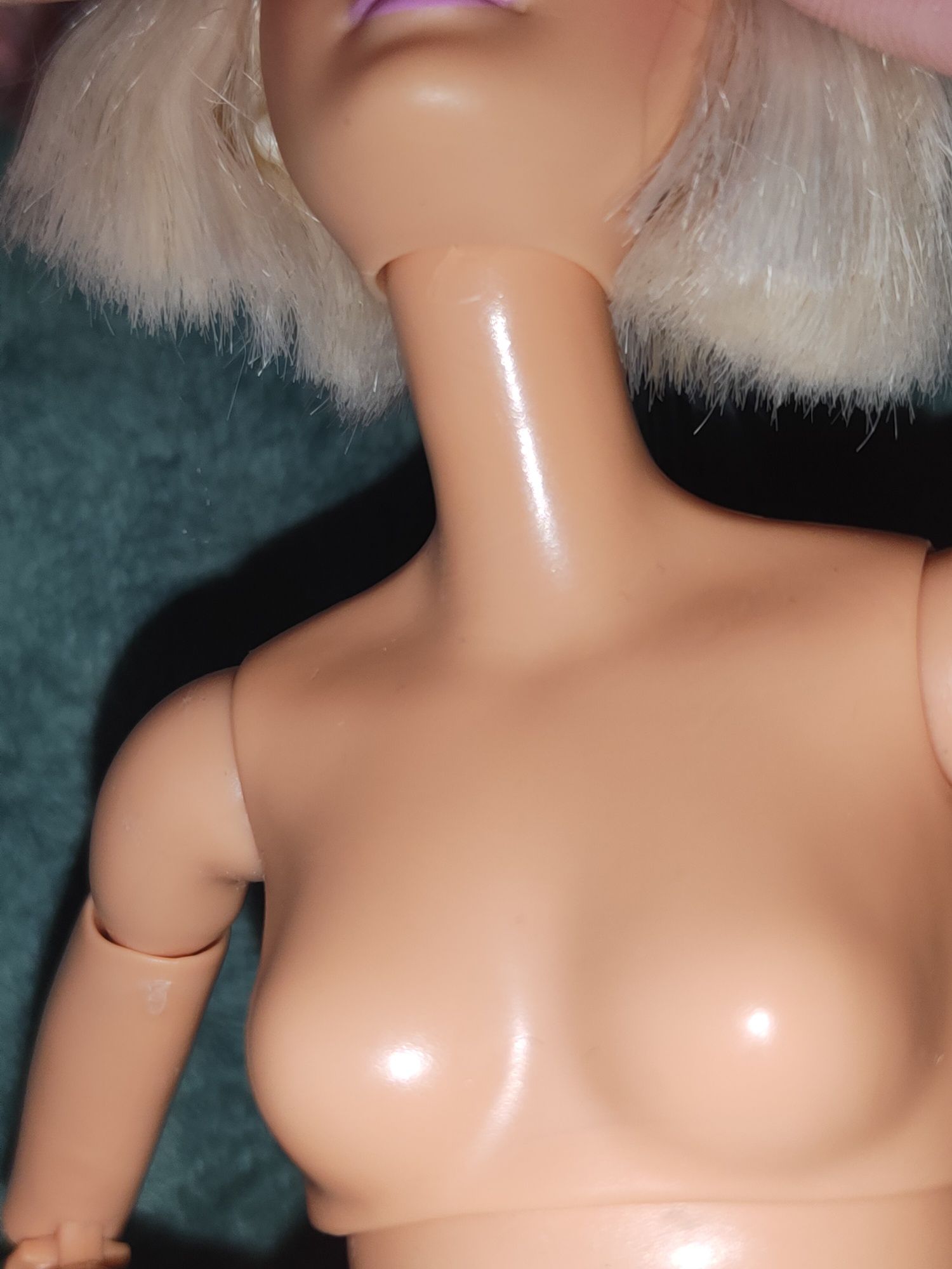 Lalka Barbie, Pilot, hybryda