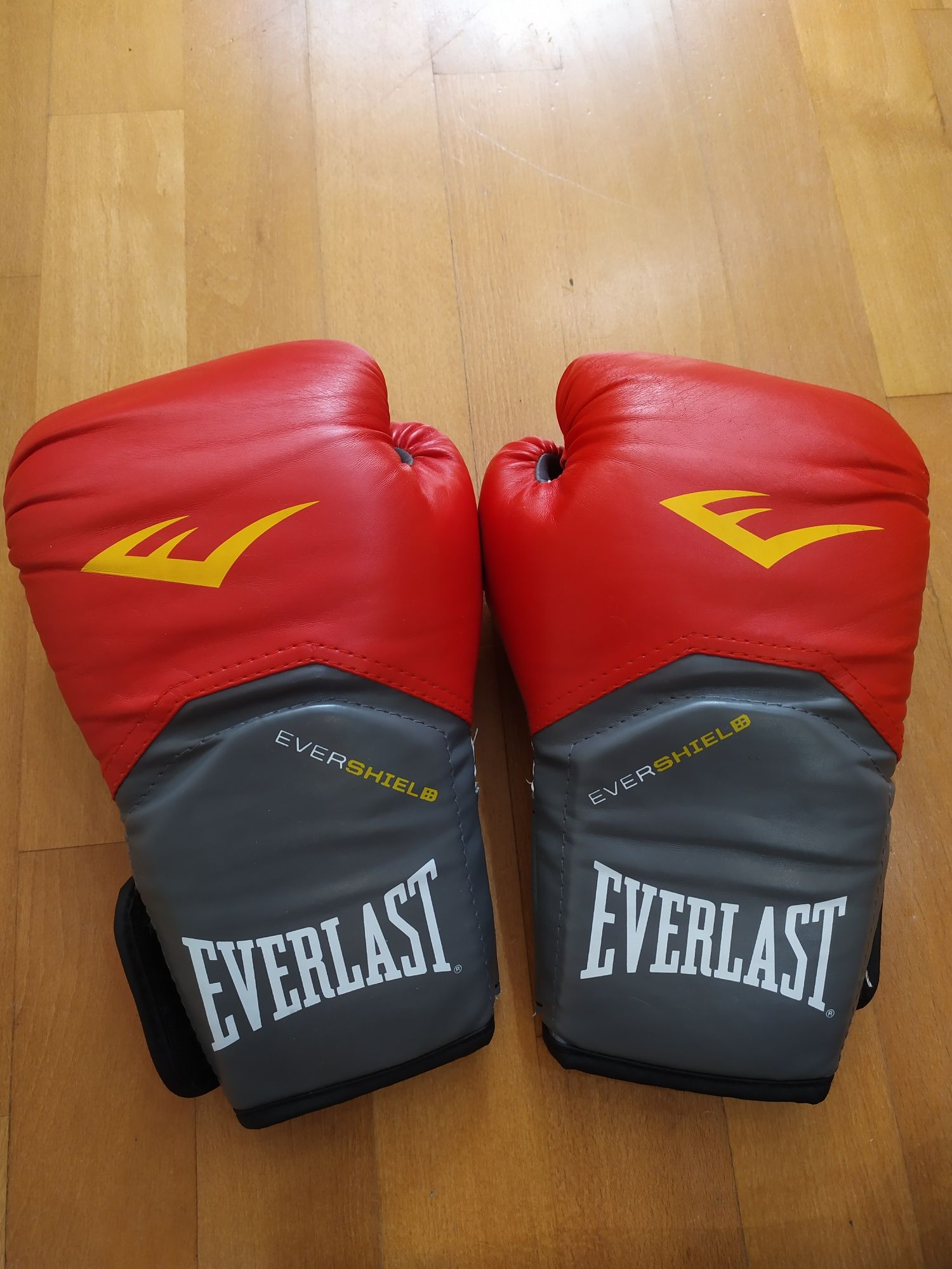 Rękawice bokserskie, do kick-boxingu Everlast