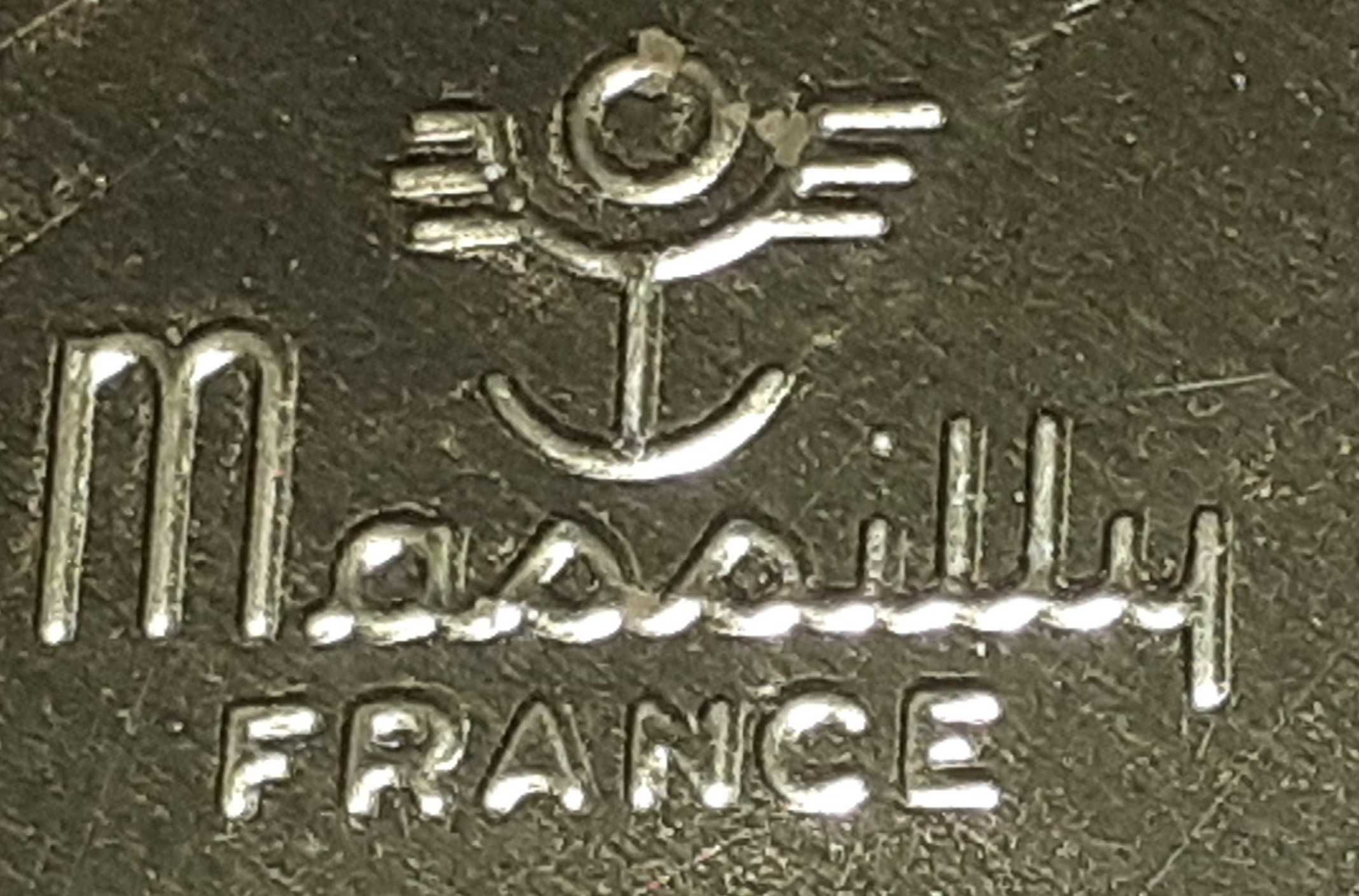 Papeleira Anos 70 Marca " Massily France " 30 cm