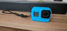 GoPro 8 z dodatkami. Świetna kamera w świetnym stanie