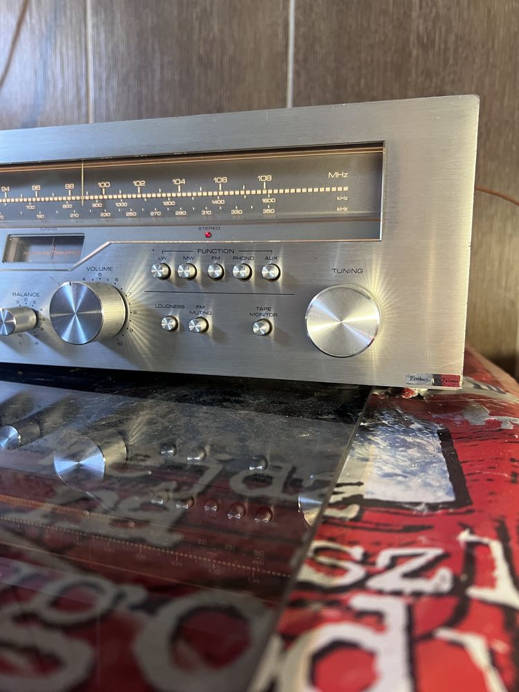 Amplituner Rotel sa304