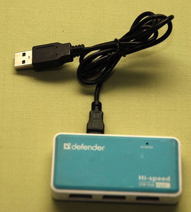 Uniwersalny koncentrator USB Quadro Power USB 2.0, 4 porty