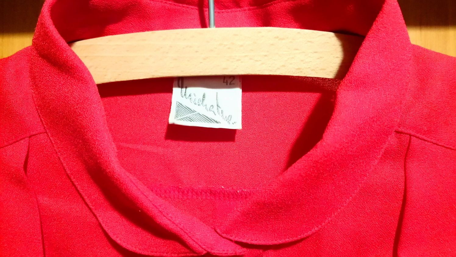 Czerwona wizytowa bluzka elegancka damska Prl r. 42
