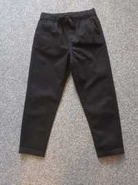 Spodnie materiałowe czarne 122