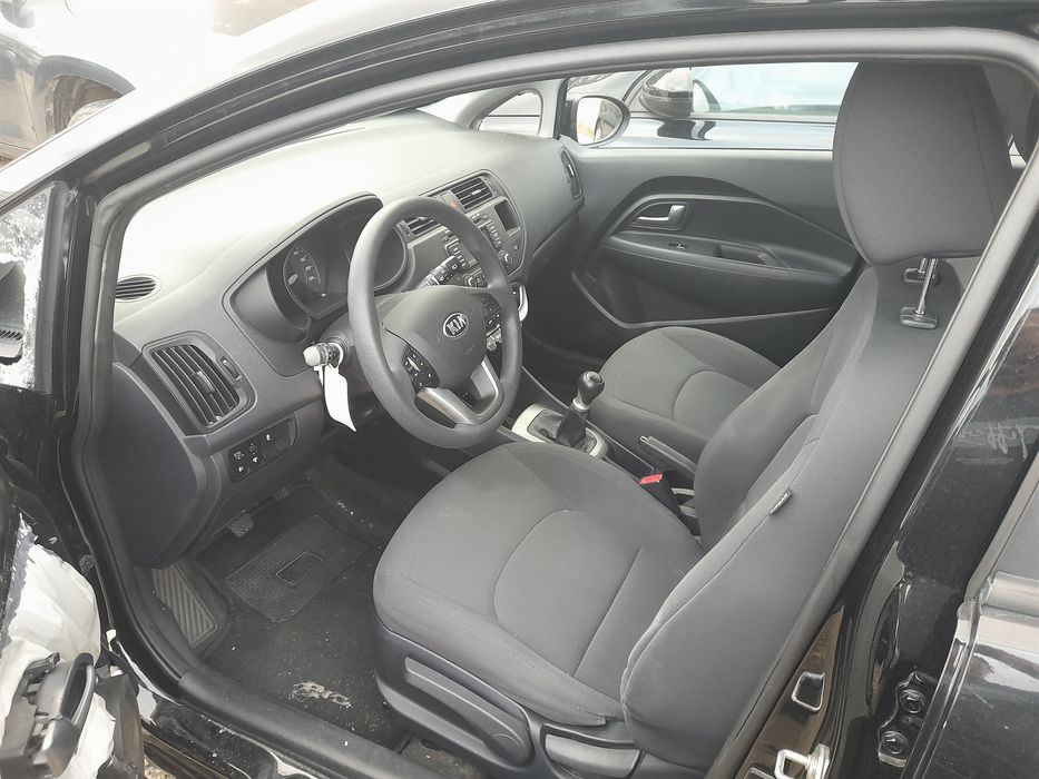 Kia Rio 1.2   2013