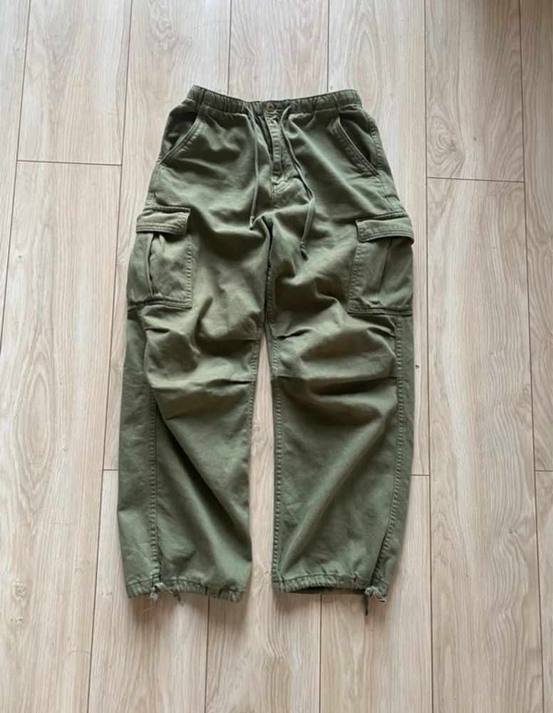 Spodnie Cargo zielone khaki Bershka damskie xs