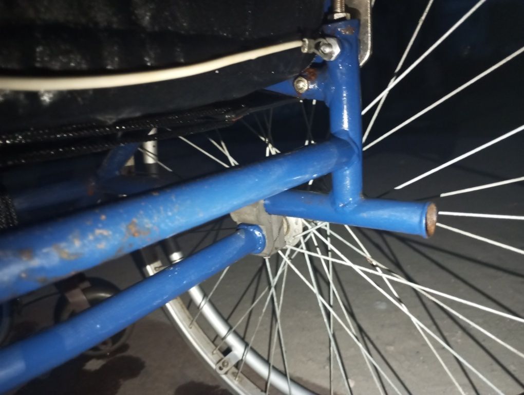 Продам інвалідну каляску.