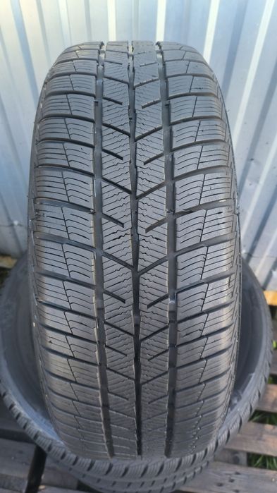 Резина 215.55.R17.Ціна вказана за 1 шт.