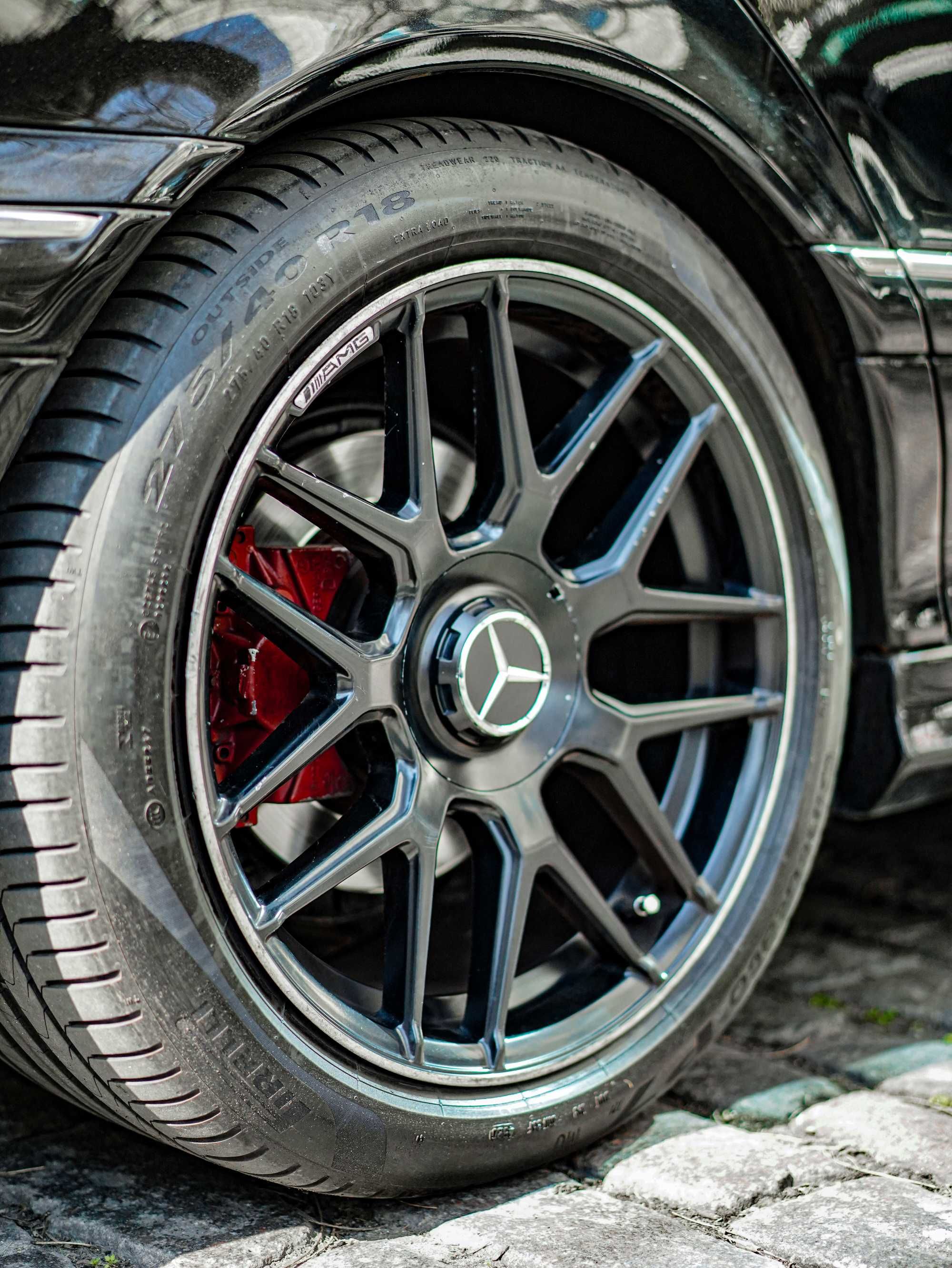 Диски комплект  R18 5x112 Mercedes AMG +резина
