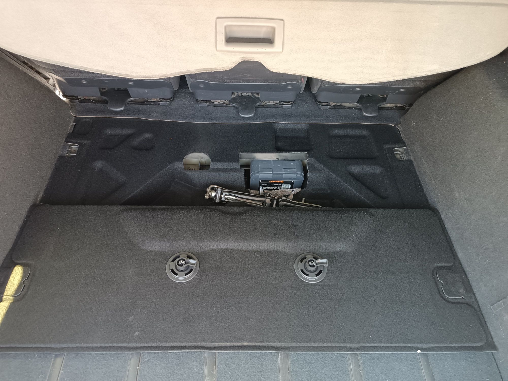 Продам авто Renault Megan scenic 2.