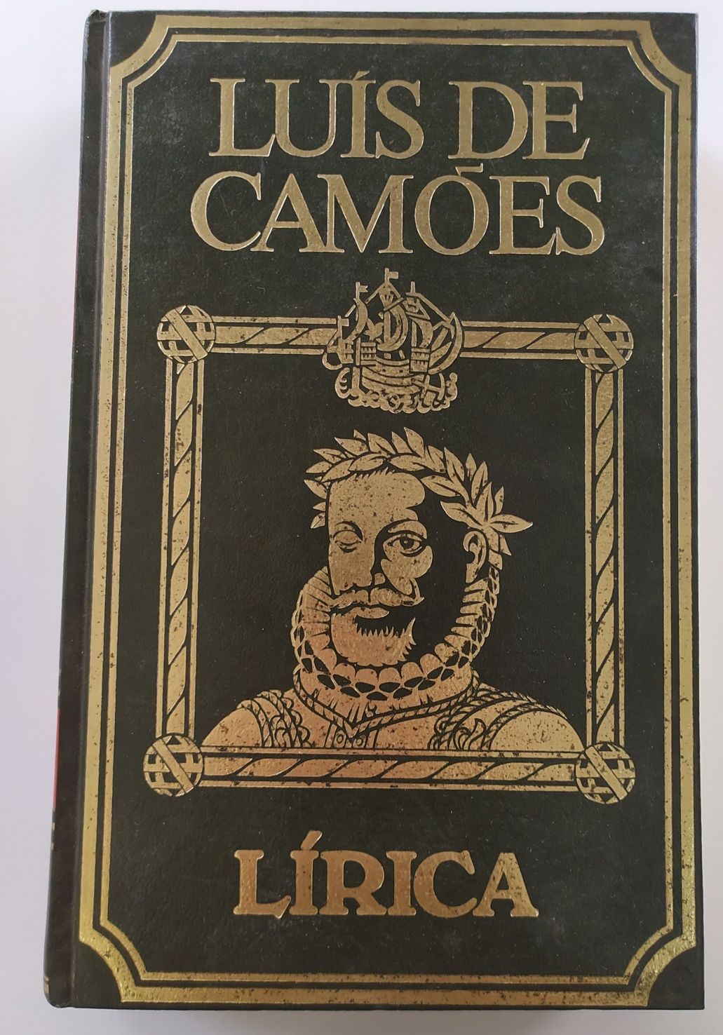 Coleção Luís de Camões