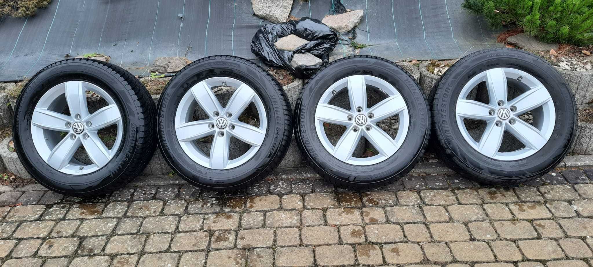 Dwa komplety kół Vw Tiguan Skoda Kodiaq Audi Q3 ET43 7JX18H2 5x112