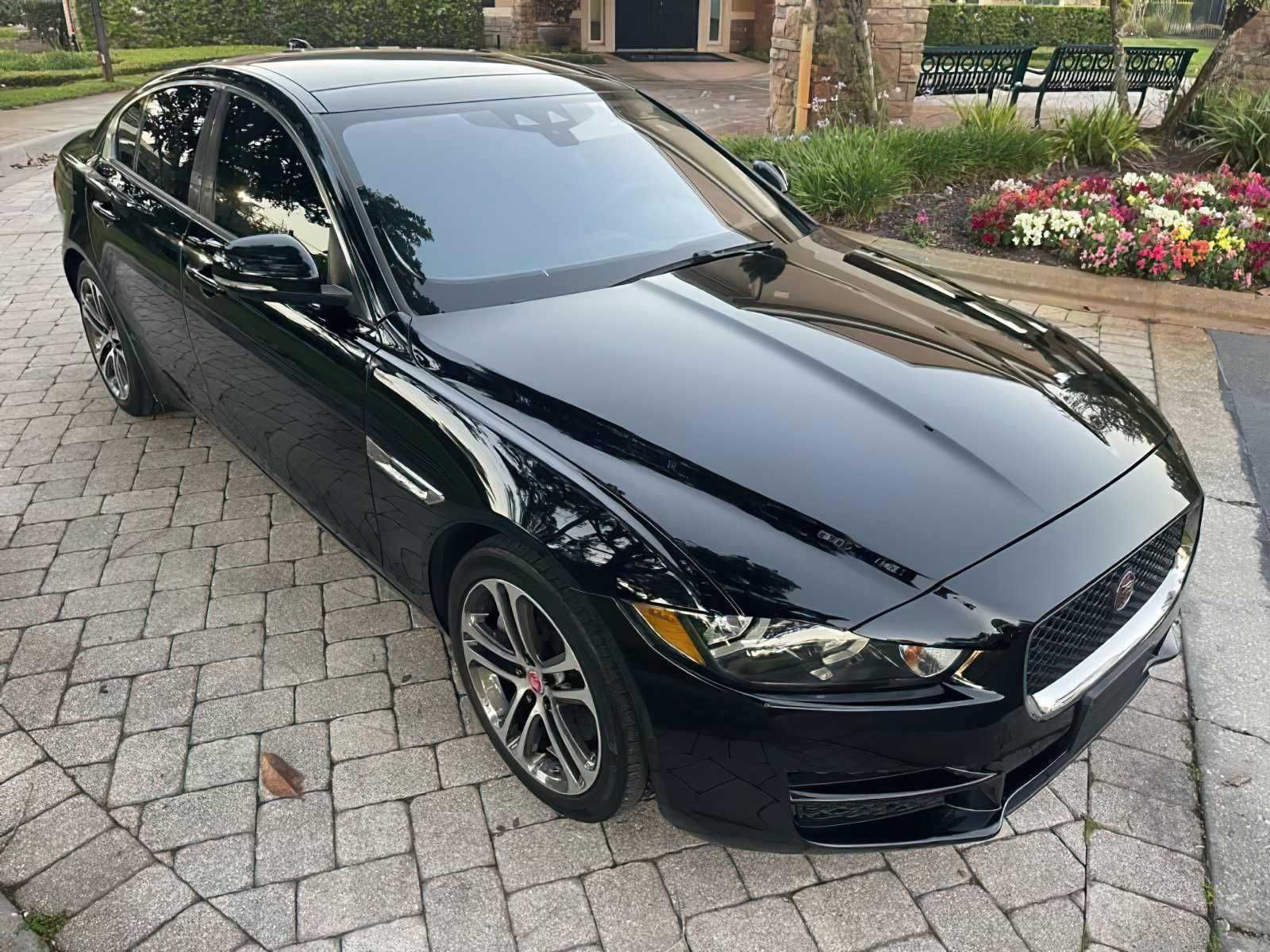 2018 Jaguar XE 25t