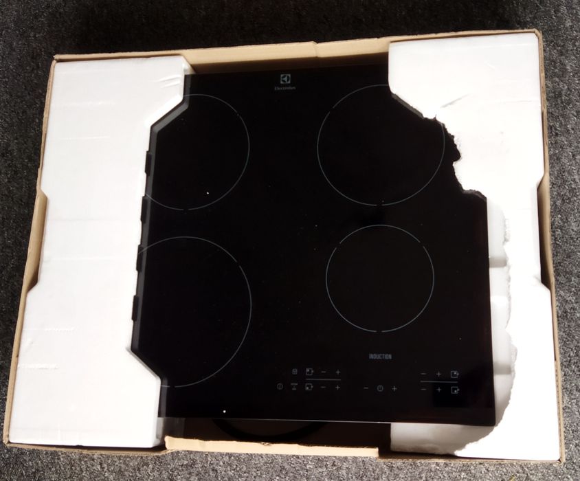 Płyta indukcyjna Electrolux w dobrym stanie 4 pola power 230 V 400V