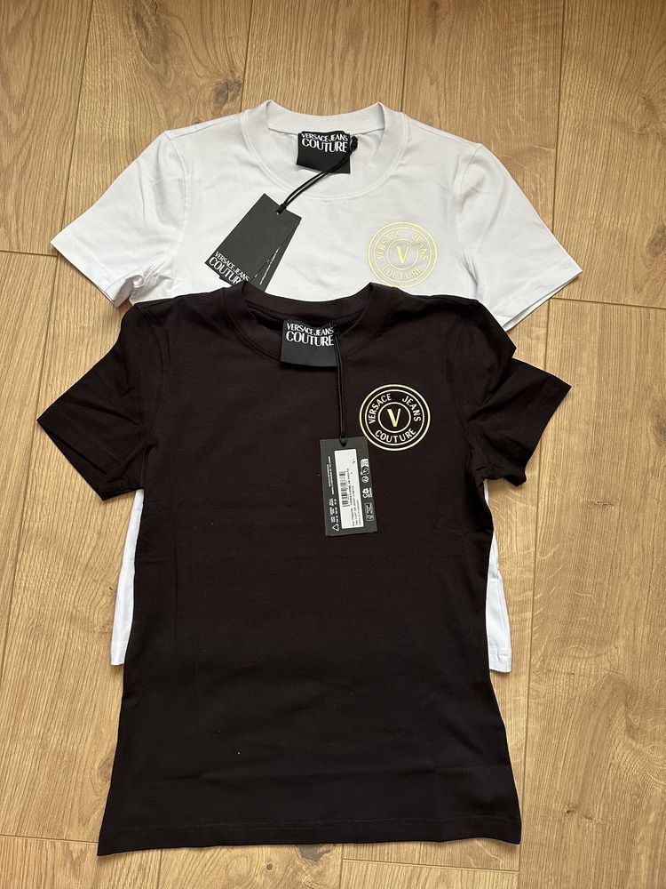 Жіночі футболки Versace Jeans Couture р. M, L