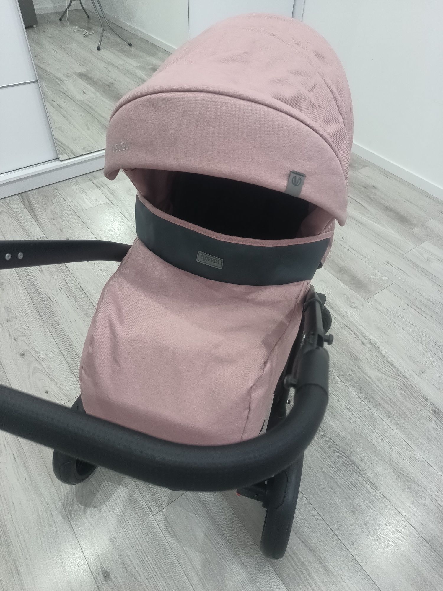 Sprzedam wózek 3w1