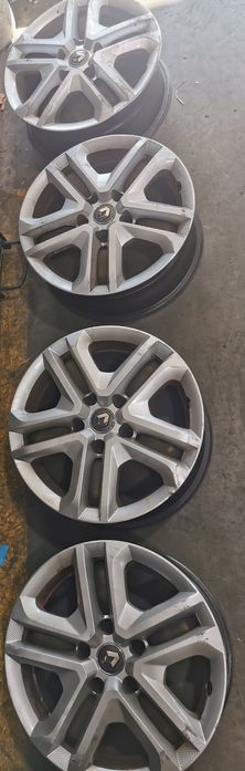 Vende-se: Jantes de Ferro Aro 16 para Renault (e compatíveis!