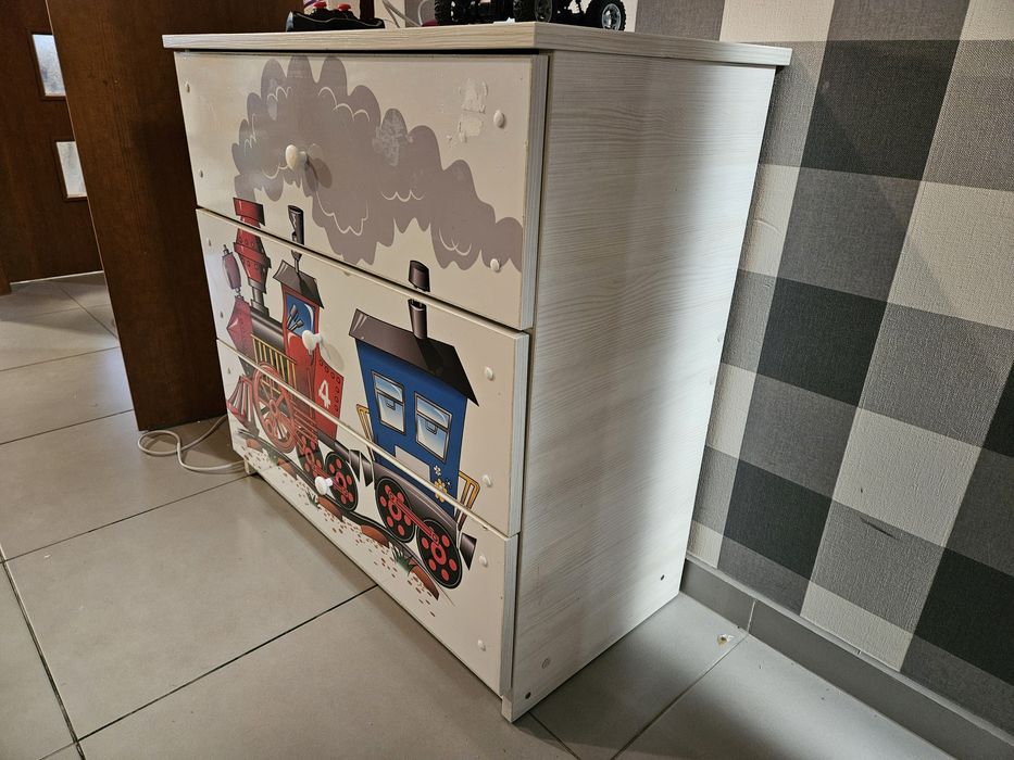 Szafa i komoda dziecięca Baby boo Kolorowy pociąg