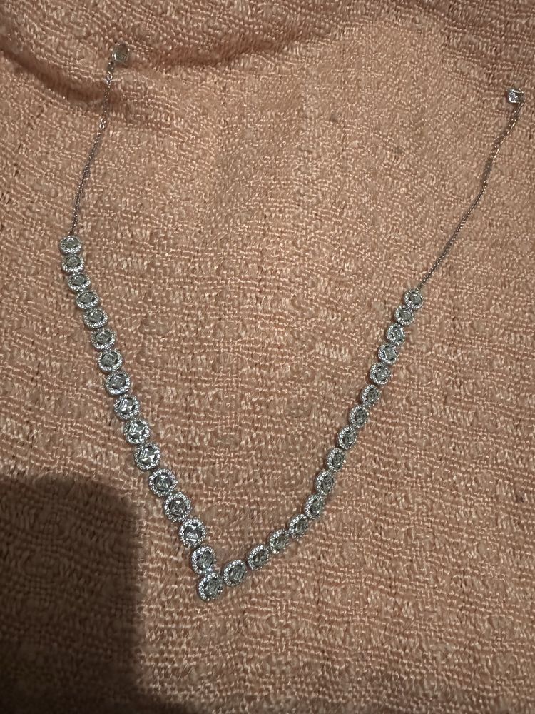 Colar swarovski mesmera