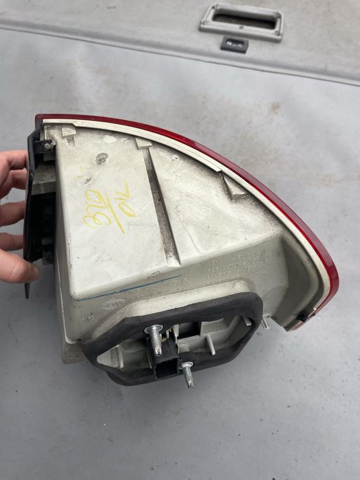 Стоп лівий Фольцваген Пасат Б6 Фонар Passat B6 седан