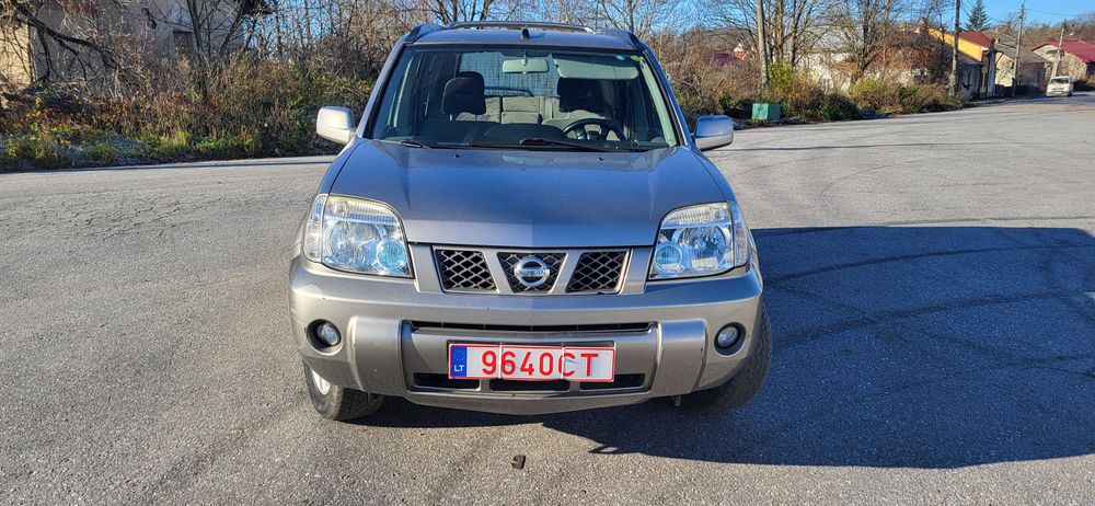 Nissan X-treil 2005 2.2 дизель 4х4 для ЗСУ