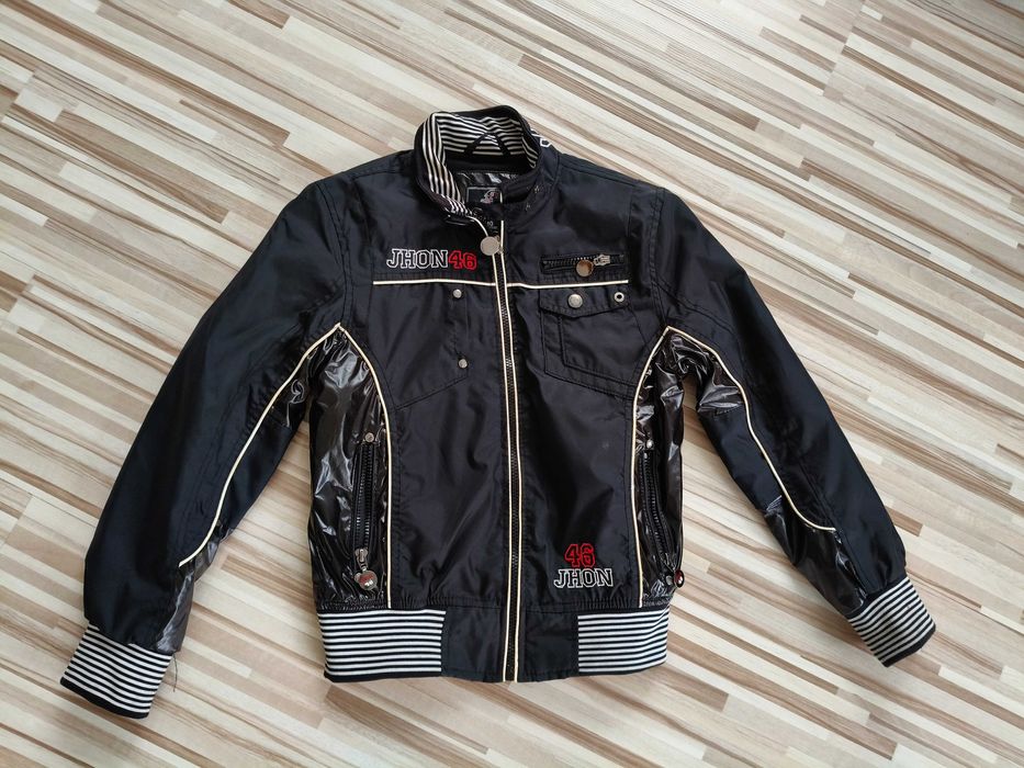 Bomberka chłopięca przejściówka, kurtka czarna, 134 cm