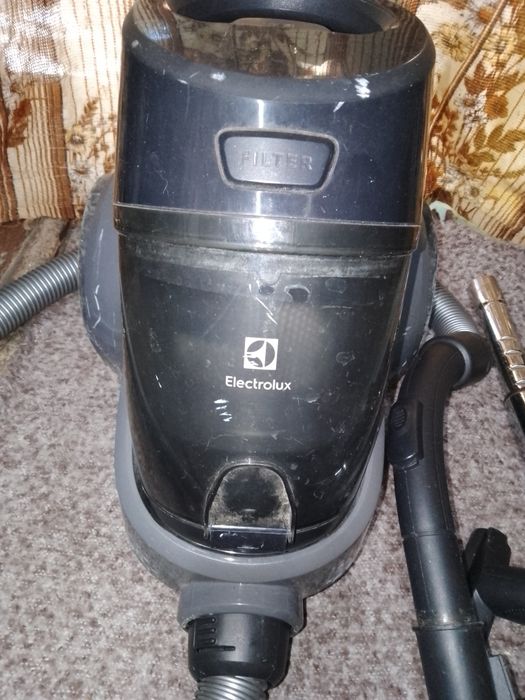 Пилосос Electrolux .