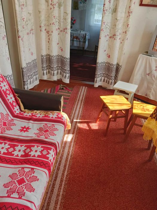 Будинок с. Красноволиця Чуднівського р-ну