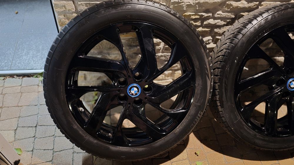 Komplet kół zimowych i3 BMW 19” – felgi oryginalne + Bridgestone + TPM