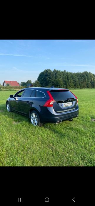 V60  plug in 288 KM  4x4   1 wlasciciel  super stan
