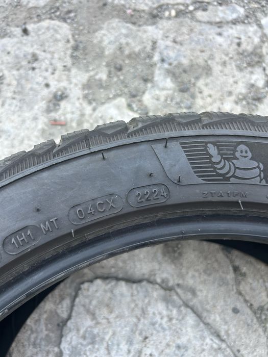 Opony zimowe Michelin Pilot Alpin 5 225/45 R18, 2024 rok