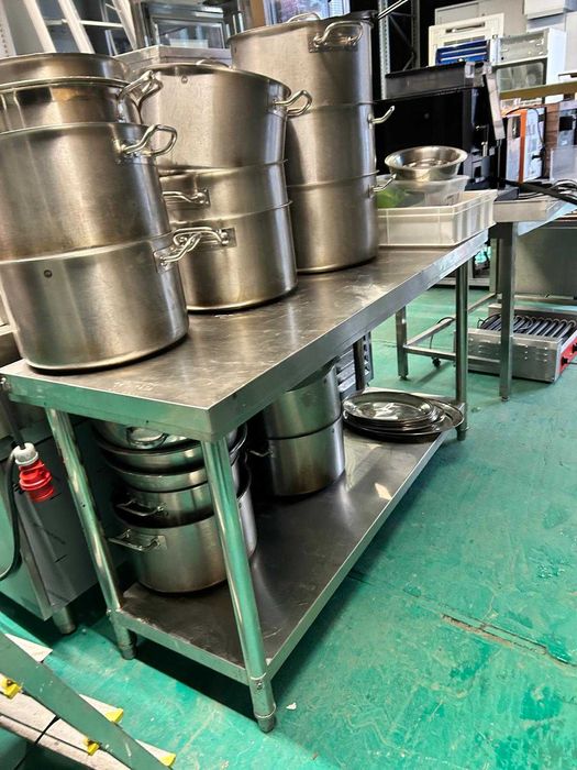 Garnki i rondle gastronomiczne ze stali nierdzewnej z pokrywkami
