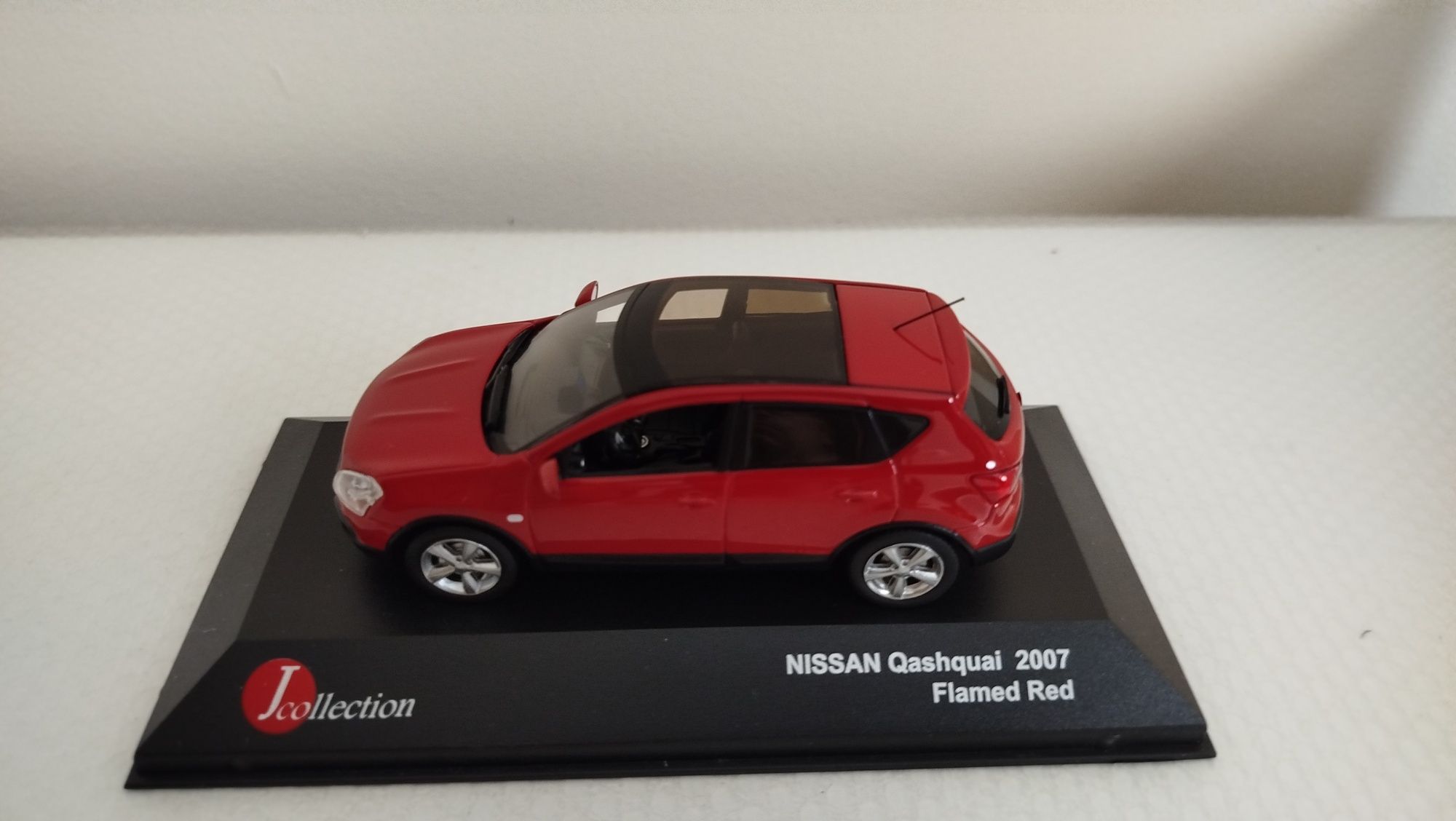 Miniatura Nissan Qashqai 1/43 Nova