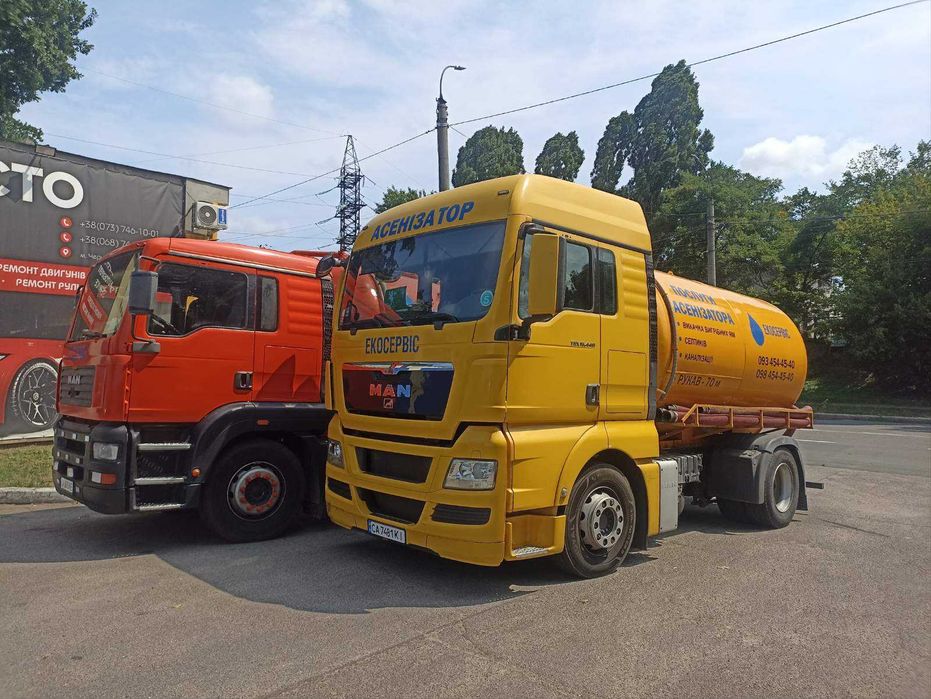 Послуги асенізатора. Викачка вигрібних ям, вуличних туалетів та ін.