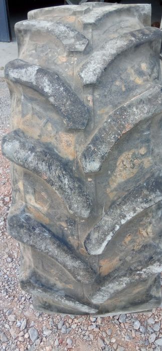 Sprzedam komplet opon z dętkami