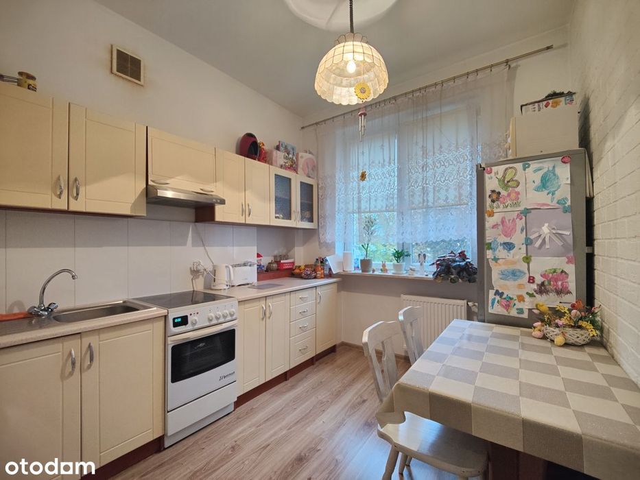 Do wynajęcia 2 pokoje, 2 piętro, po remoncie, umeblowane