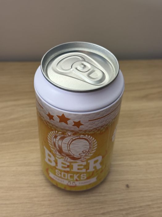 Skarpety piwko w puszce