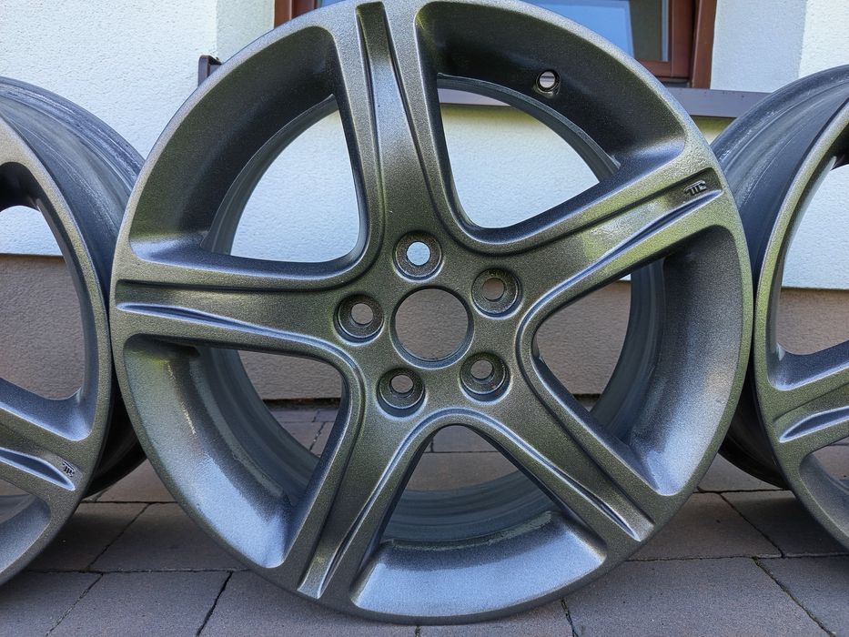 Felgi aluminiowe 17 toyota Avensis Auris corolla Lexus is 5x114,3