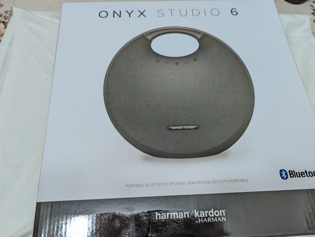 Harman Kardon Onyx Studio 6