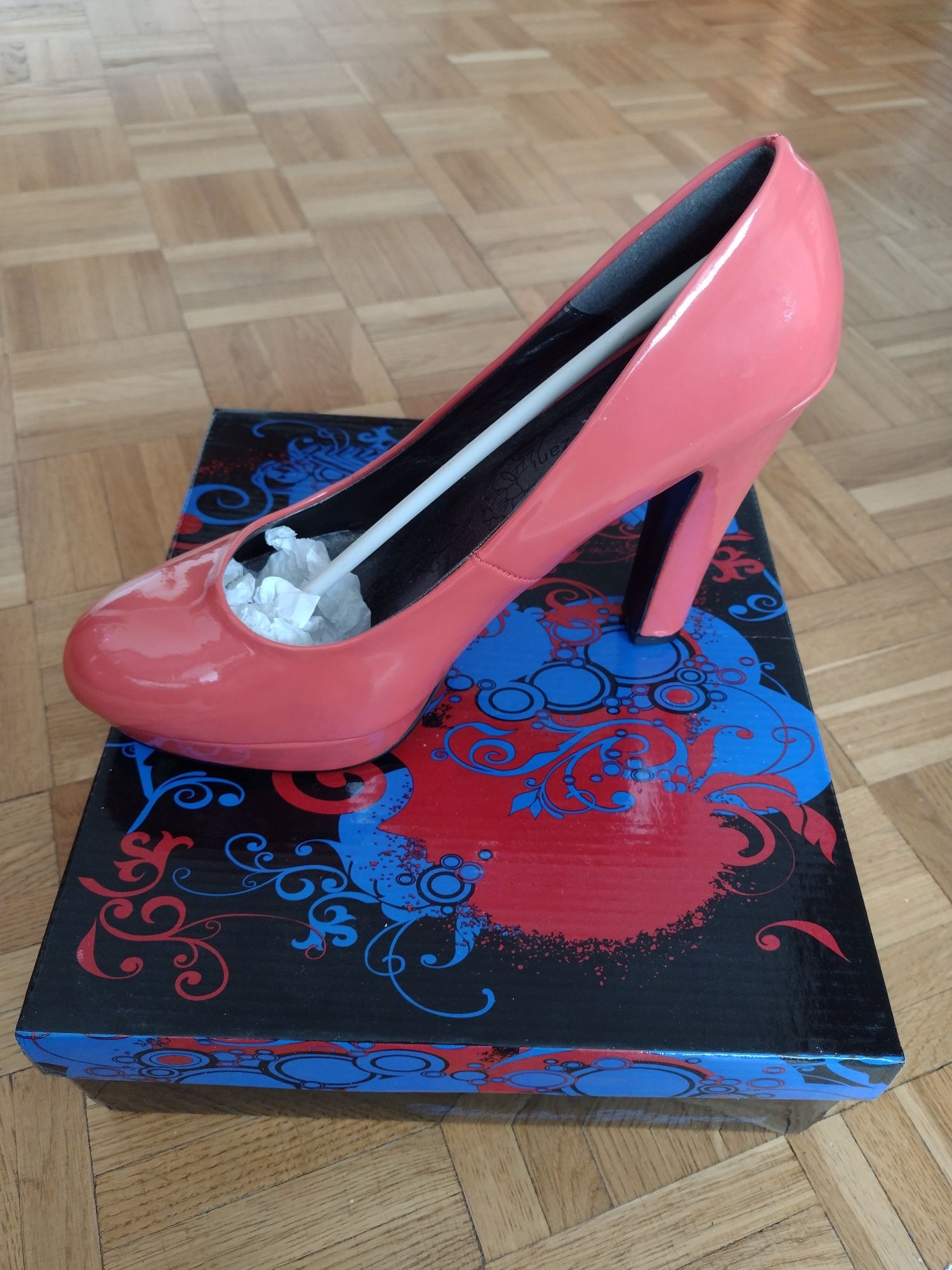 Buty damskie szpilki koralowe 40