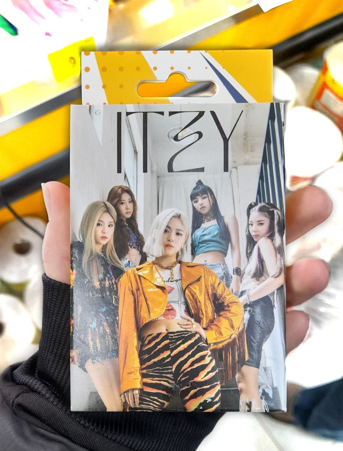 Lomo card ITZY 36шт./1 коробка