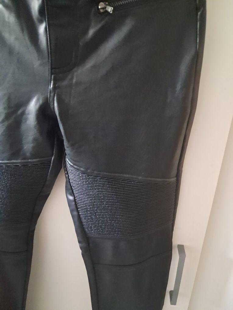 Leginsy biker skiny z imitacji skóry
