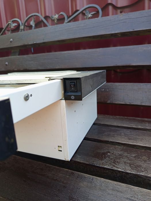 Продам кухонну витяжку Янтар