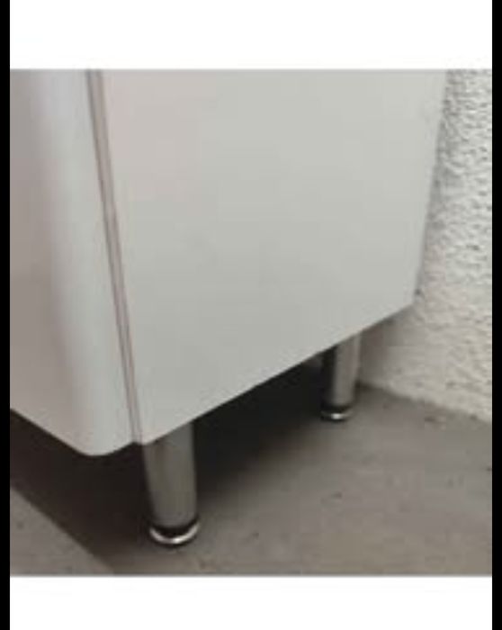 Szafka łazienkowa