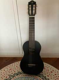 Guitalele Yamaha preto