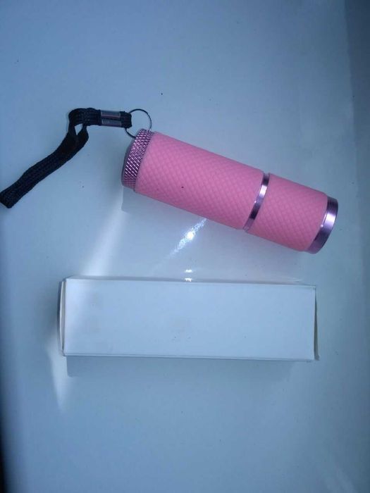 Продам Уф светодиодный фонарик для сушки гель-лака розовый 9 Вт